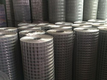 <a href=http://m.909792.com target='_blank'>鐵絲網(wǎng)</a>